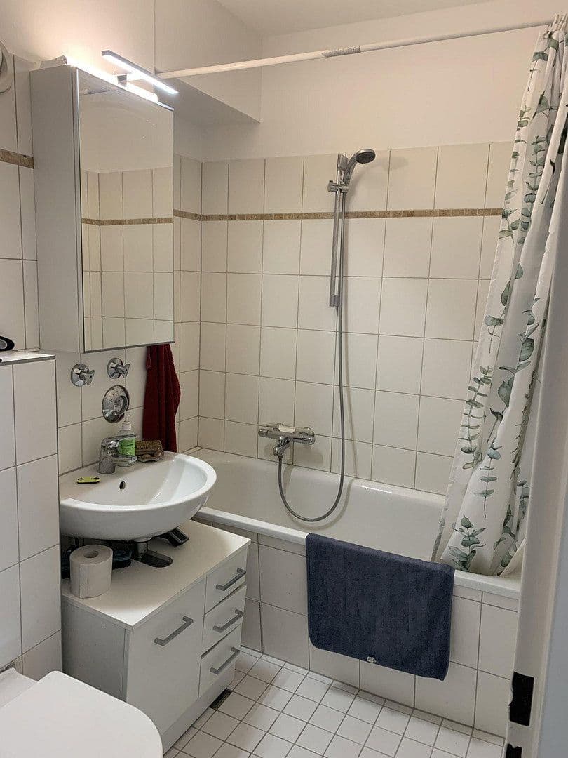 Prodej bytu 2+1 60 m², Berlin, Berlín Prodej bytu 2+1 60 m², Berlin, Berlín
