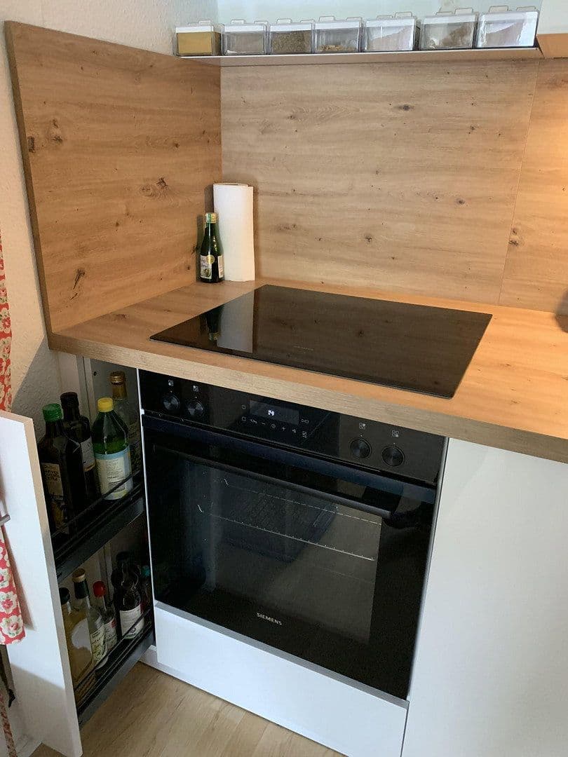 Prodej bytu 2+1 60 m², Berlin, Berlín Prodej bytu 2+1 60 m², Berlin, Berlín