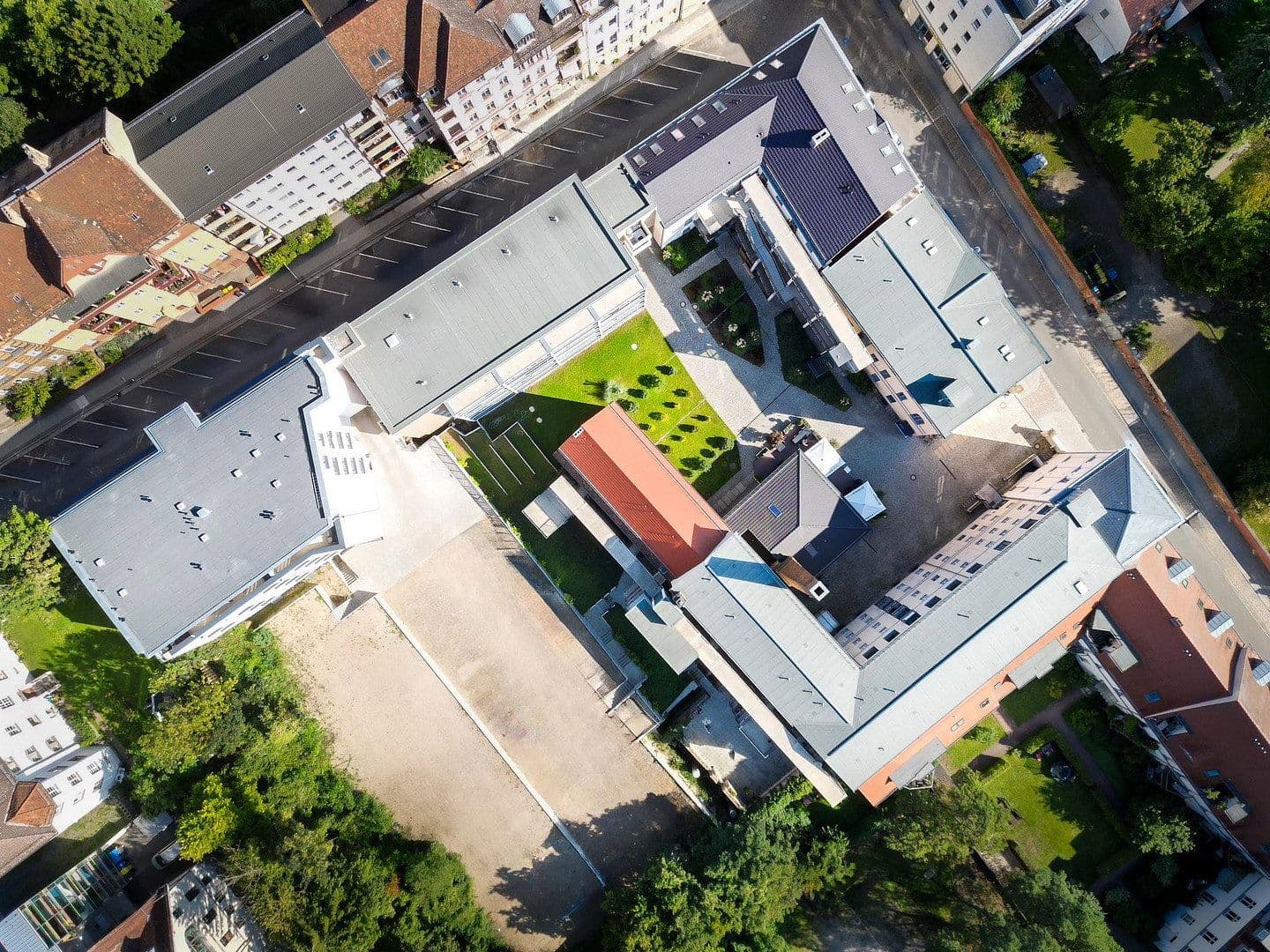 Pronájem bytu 3+kk 76 m², Gubenerstr. 9a, Frankfurt Oder, Braniborsko Pronájem bytu 3+kk 76 m², Gubenerstr. 9a, Frankfurt Oder, Braniborsko