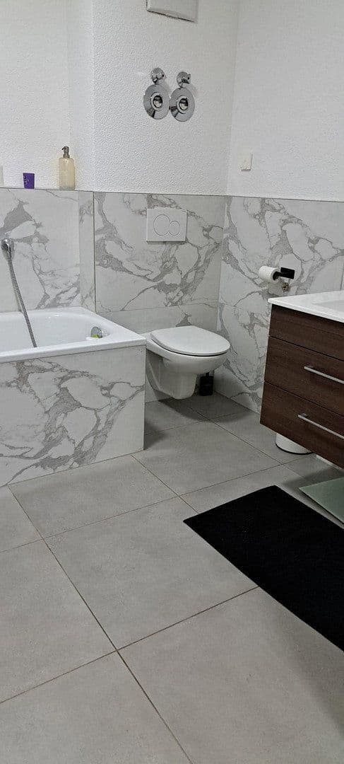 Prodej bytu 4+1 100 m², Sulzbacher strasse 111, Backnang, Bádensko-Württembersko Prodej bytu 4+1 100 m², Sulzbacher strasse 111, Backnang, Bádensko-Württembersko