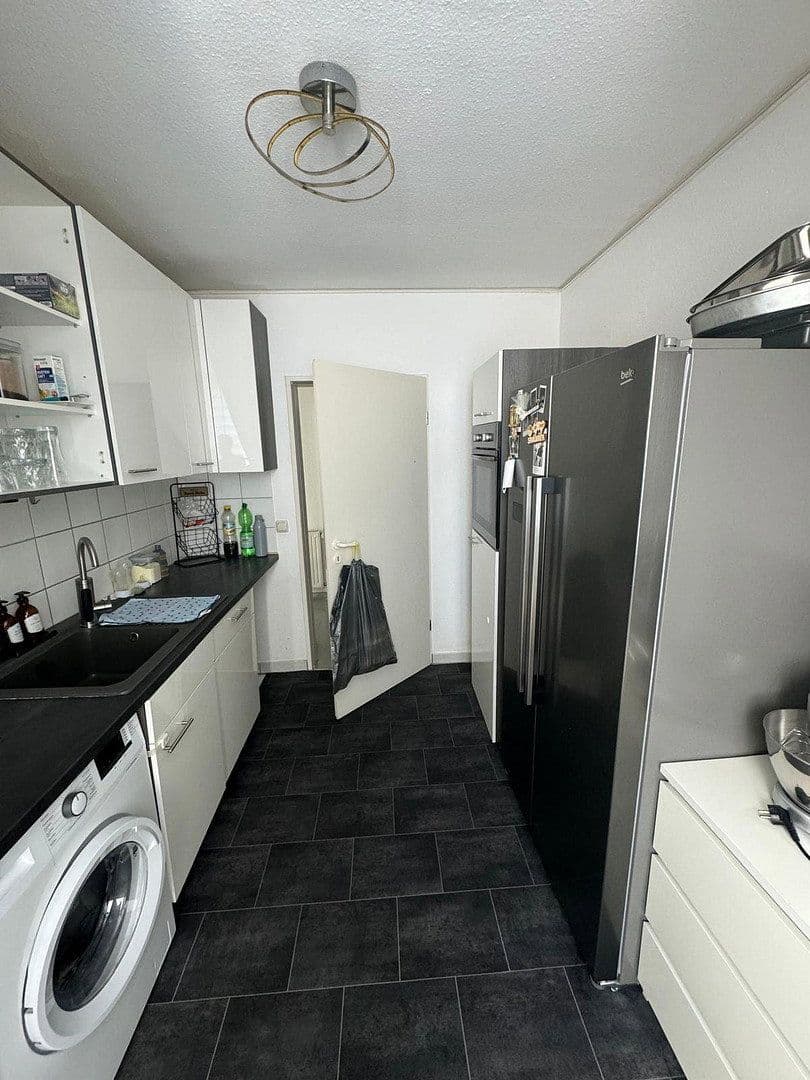 Pronájem bytu 3+kk 87 m², Berliner Straße 55, Niederkassel, Severní Porýní-Vestfálsko Pronájem bytu 3+kk 87 m², Berliner Straße 55, Niederkassel, Severní Porýní-Vestfálsko