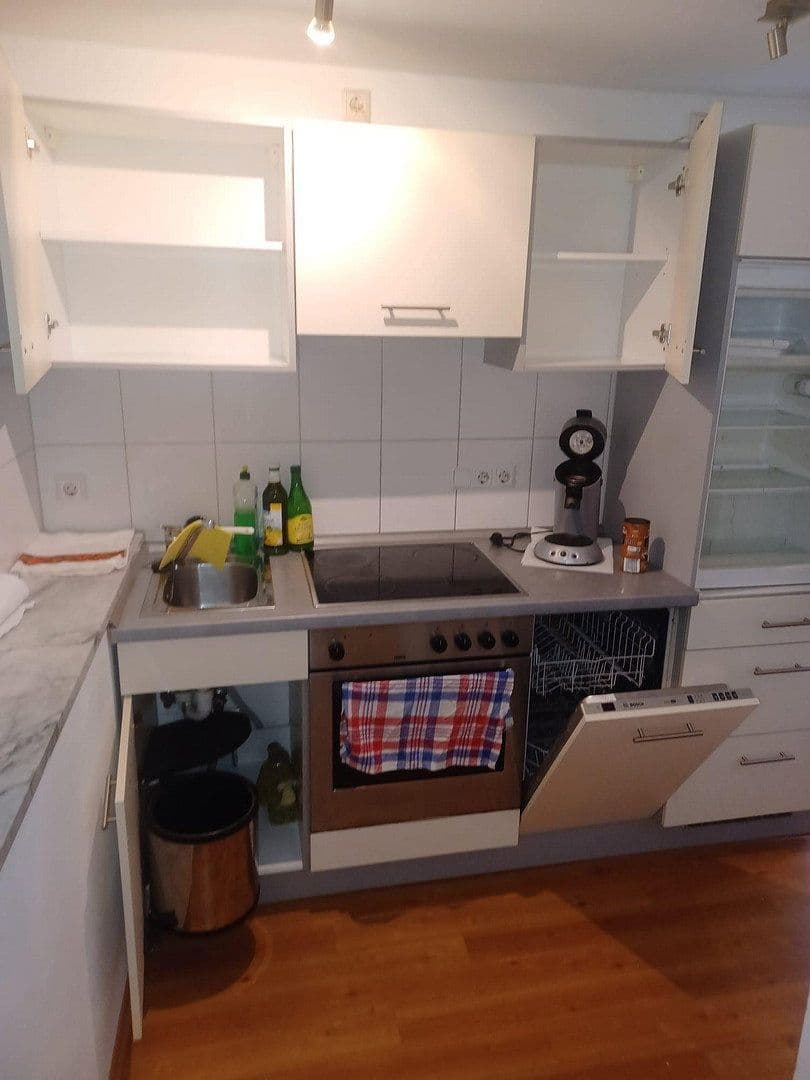 Pronájem bytu 2+1 30 m², Überlingen, Bádensko-Württembersko Pronájem bytu 2+1 30 m², Überlingen, Bádensko-Württembersko