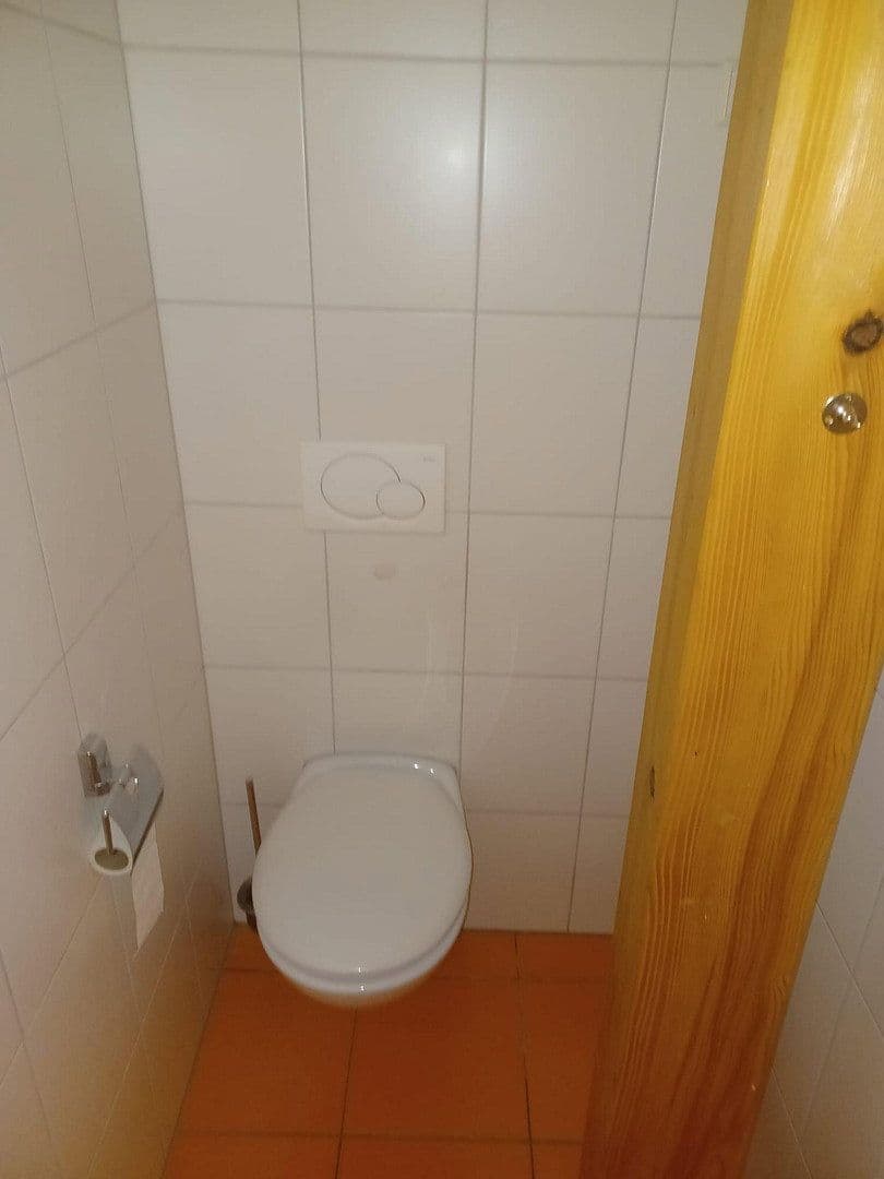 Pronájem bytu 2+1 30 m², Überlingen, Bádensko-Württembersko Pronájem bytu 2+1 30 m², Überlingen, Bádensko-Württembersko