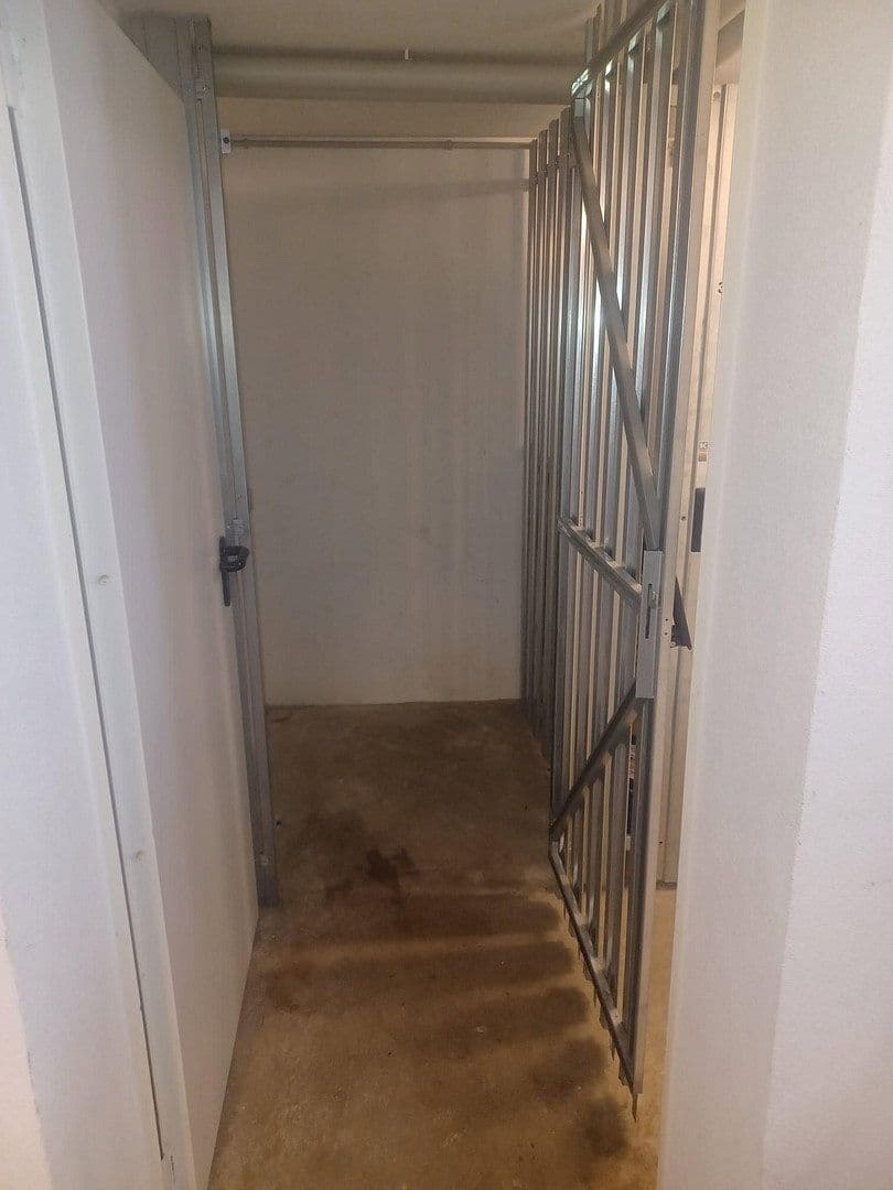 Pronájem bytu 2+1 30 m², Überlingen, Bádensko-Württembersko Pronájem bytu 2+1 30 m², Überlingen, Bádensko-Württembersko