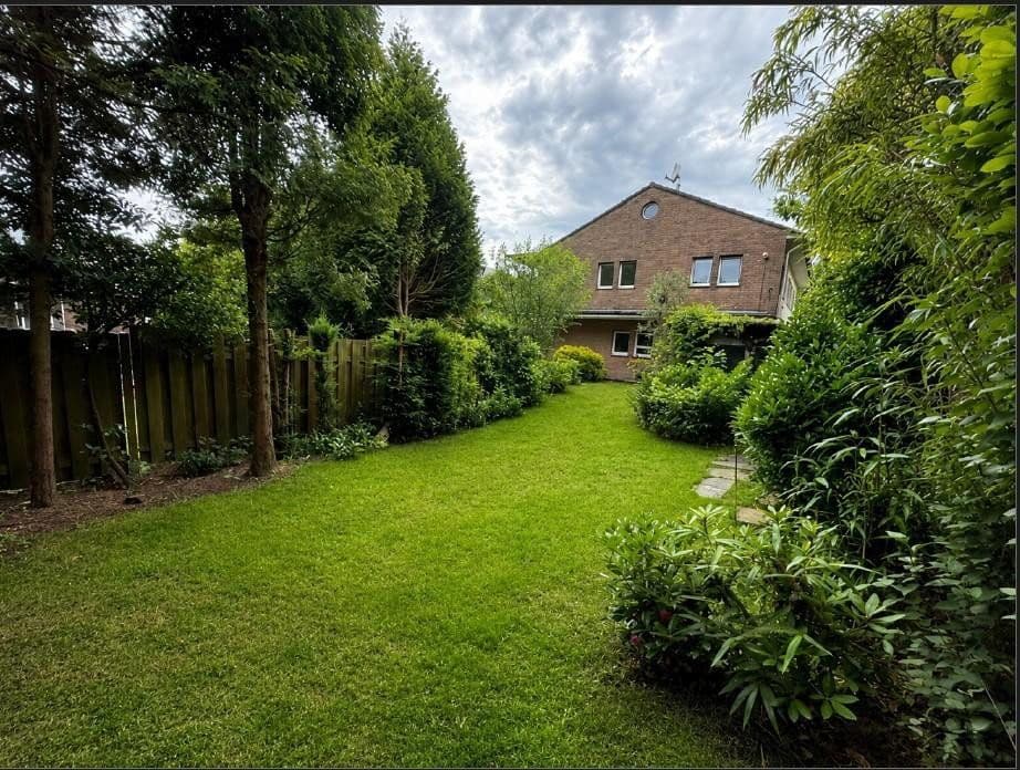 Prodej domu 203 m², pozemek 601 m², Erkrath, Severní Porýní-Vestfálsko Prodej domu 203 m², pozemek 601 m², Erkrath, Severní Porýní-Vestfálsko