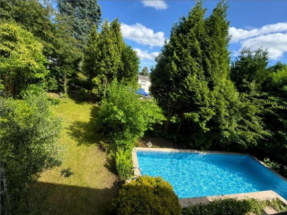 Prodej domu 203 m², pozemek 601 m², Erkrath, Severní Porýní-Vestfálsko Prodej domu 203 m², pozemek 601 m², Erkrath, Severní Porýní-Vestfálsko