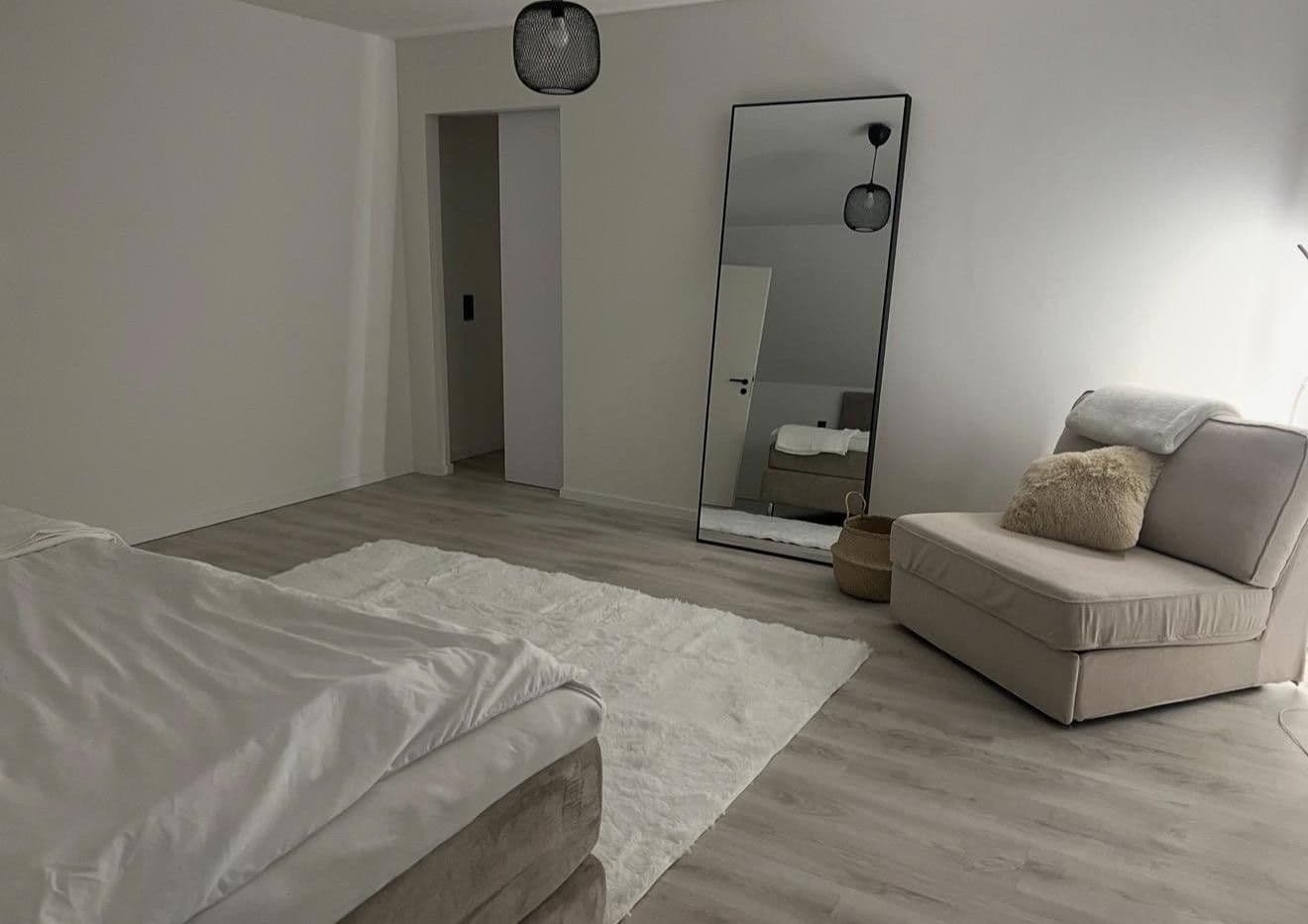 Prodej domu 1.290 m², pozemek 1.290 m², Ludwigshafen, Porýní-Falc Prodej domu 1.290 m², pozemek 1.290 m², Ludwigshafen, Porýní-Falc