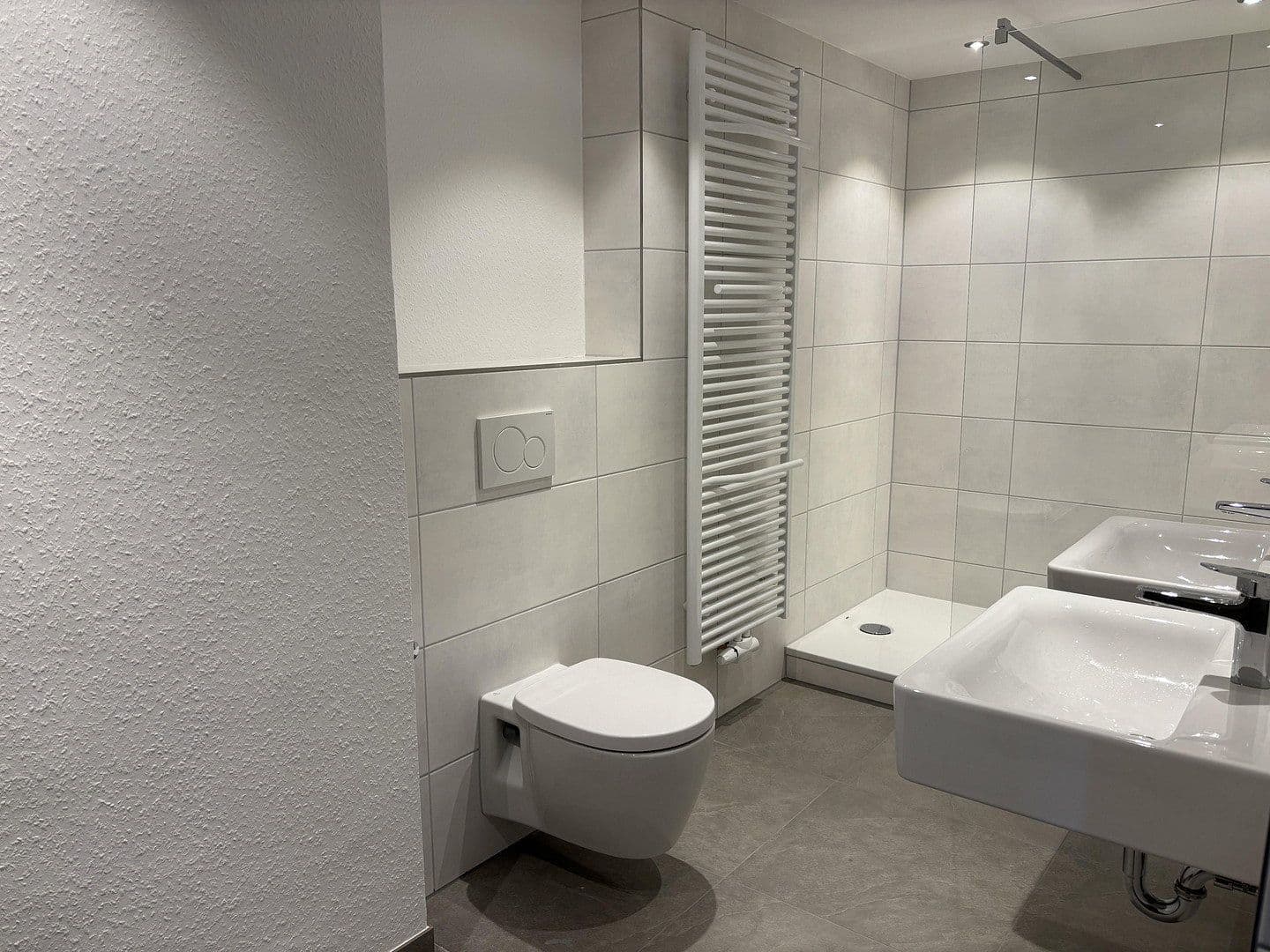 Pronájem bytu 5+1 160 m², Wartburgstraße 61, Bremen, Bremen Pronájem bytu 5+1 160 m², Wartburgstraße 61, Bremen, Bremen