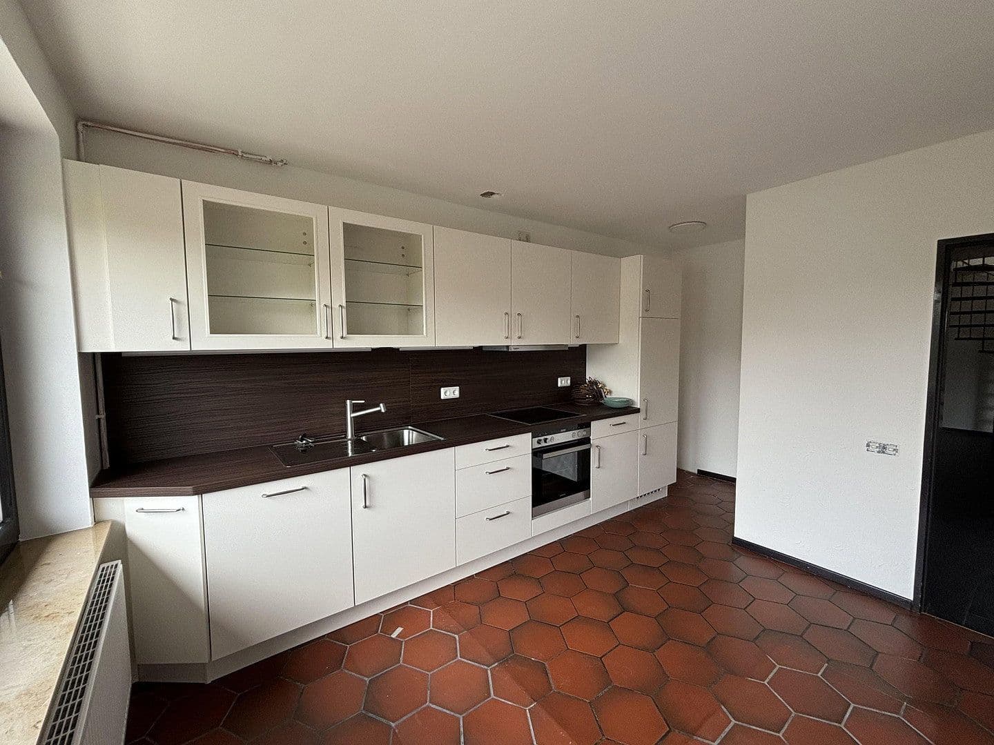 Pronájem bytu 5+1 160 m², Wartburgstraße 61, Bremen, Bremen Pronájem bytu 5+1 160 m², Wartburgstraße 61, Bremen, Bremen