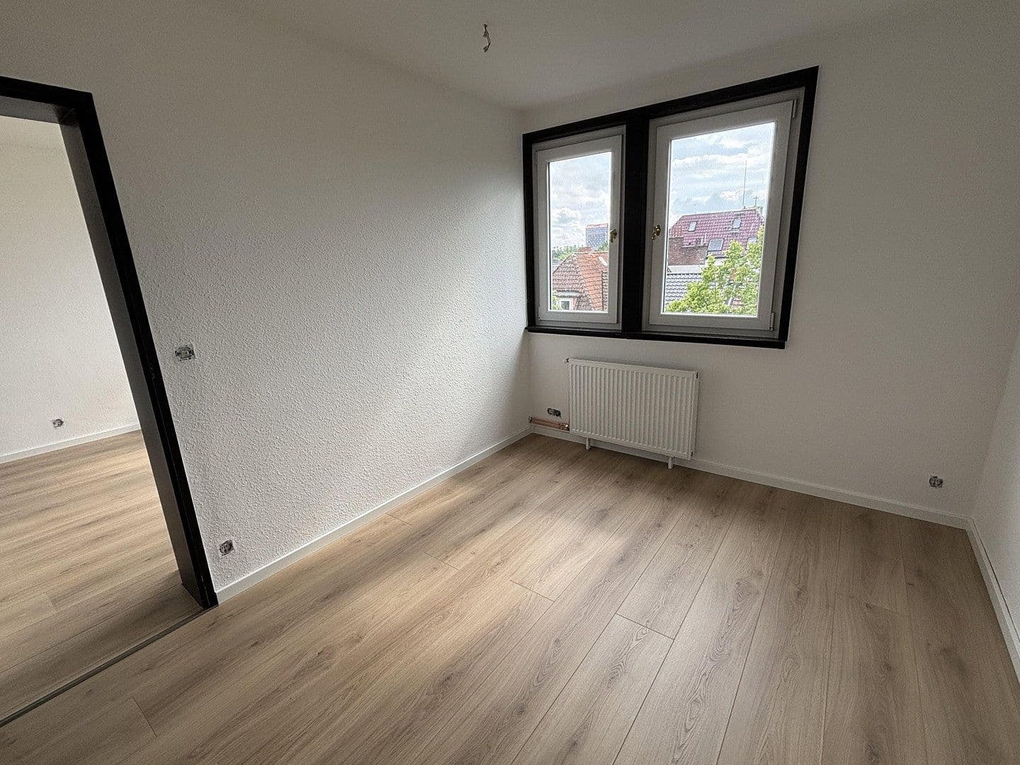 Pronájem bytu 5+1 160 m², Wartburgstraße 61, Bremen, Bremen Pronájem bytu 5+1 160 m², Wartburgstraße 61, Bremen, Bremen