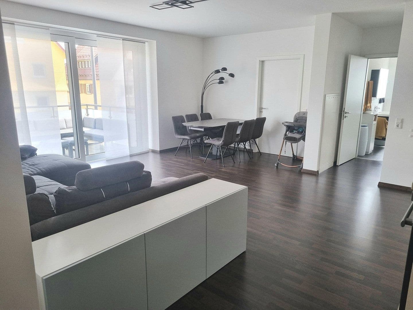 Pronájem bytu 3+kk 91 m², Freudenstadt, Bádensko-Württembersko Pronájem bytu 3+kk 91 m², Freudenstadt, Bádensko-Württembersko