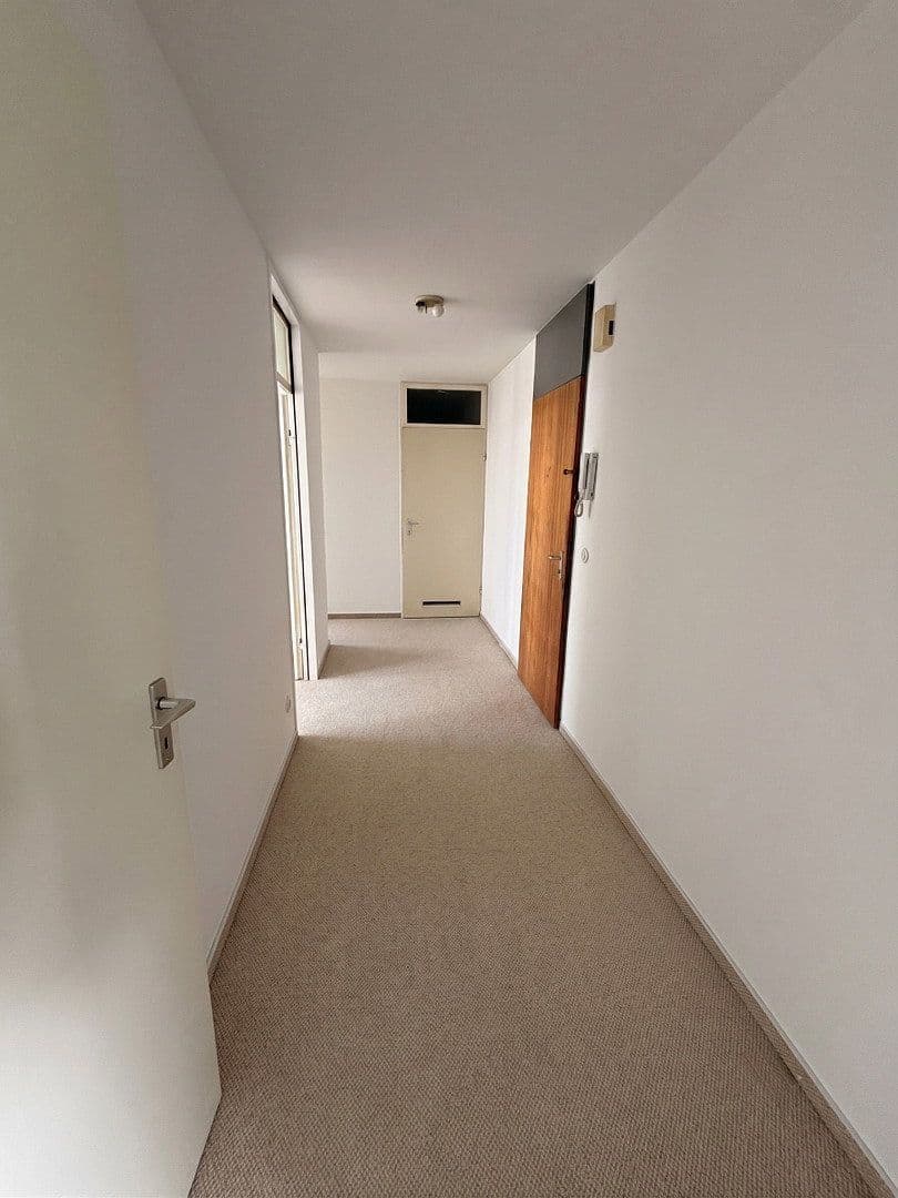 Prodej bytu 3+1 75 m², Breslauerstraße 16, Neu-Ulm, Bavorsko Prodej bytu 3+1 75 m², Breslauerstraße 16, Neu-Ulm, Bavorsko