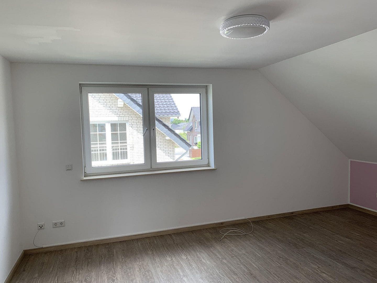 Pronájem bytu 3+1 89 m², Maiglöckchenweg 24, Kerpen, Severní Porýní-Vestfálsko Pronájem bytu 3+1 89 m², Maiglöckchenweg 24, Kerpen, Severní Porýní-Vestfálsko