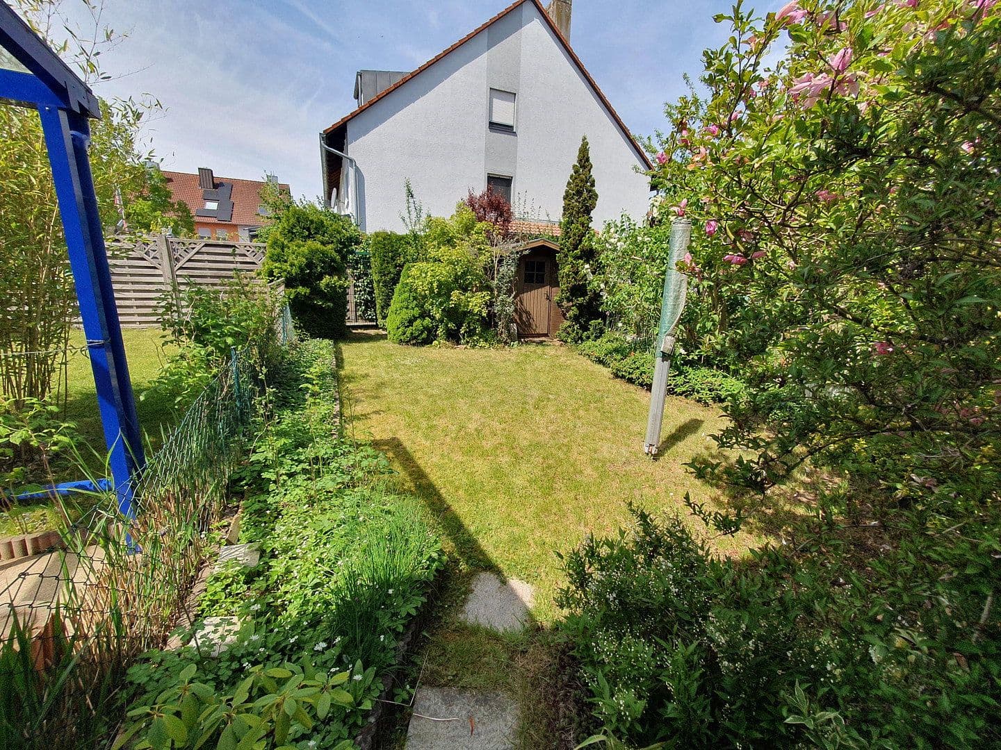 Prodej domu 107 m², pozemek 225 m², Kornburg, Bavorsko Prodej domu 107 m², pozemek 225 m², Kornburg, Bavorsko