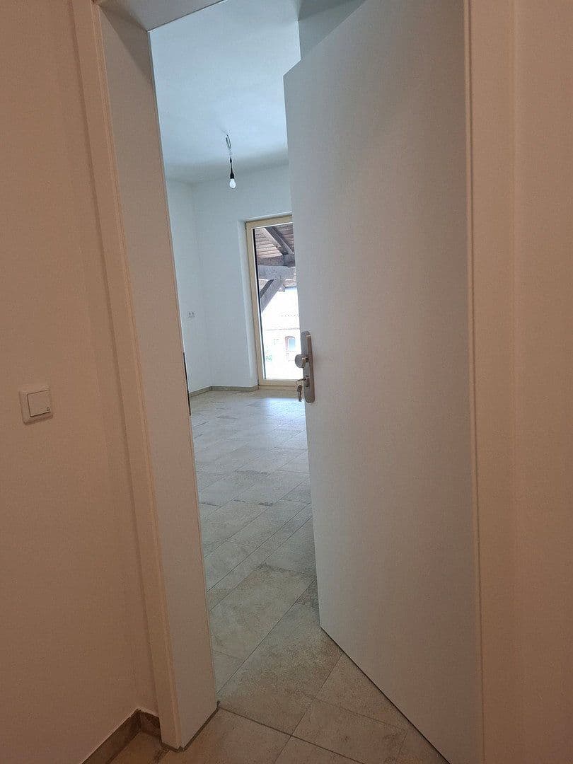 Pronájem bytu 3+1 95 m², Nettelkofen 24 e, Grafing bei München, Bavorsko Pronájem bytu 3+1 95 m², Nettelkofen 24 e, Grafing bei München, Bavorsko