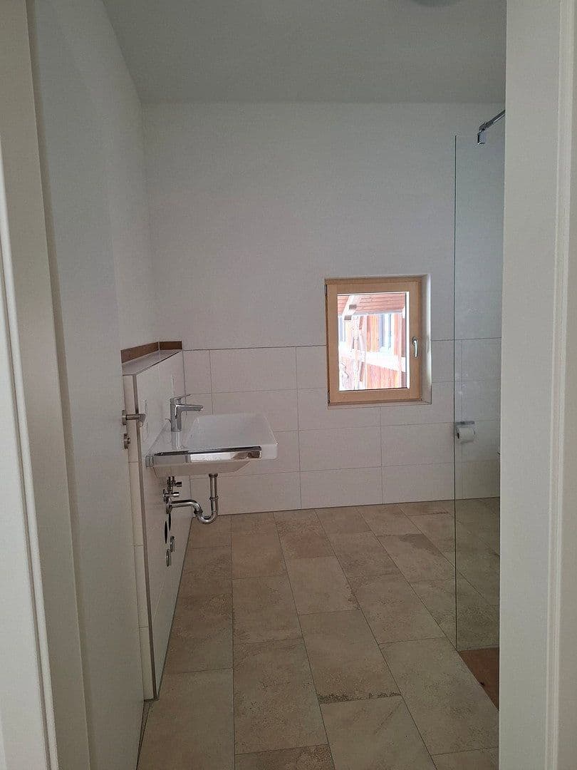 Pronájem bytu 3+1 95 m², Nettelkofen 24 e, Grafing bei München, Bavorsko Pronájem bytu 3+1 95 m², Nettelkofen 24 e, Grafing bei München, Bavorsko