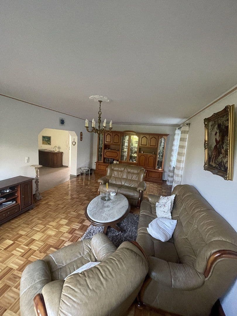 Prodej domu 225 m², pozemek 604 m², Trierweiler, Porýní-Falc Prodej domu 225 m², pozemek 604 m², Trierweiler, Porýní-Falc