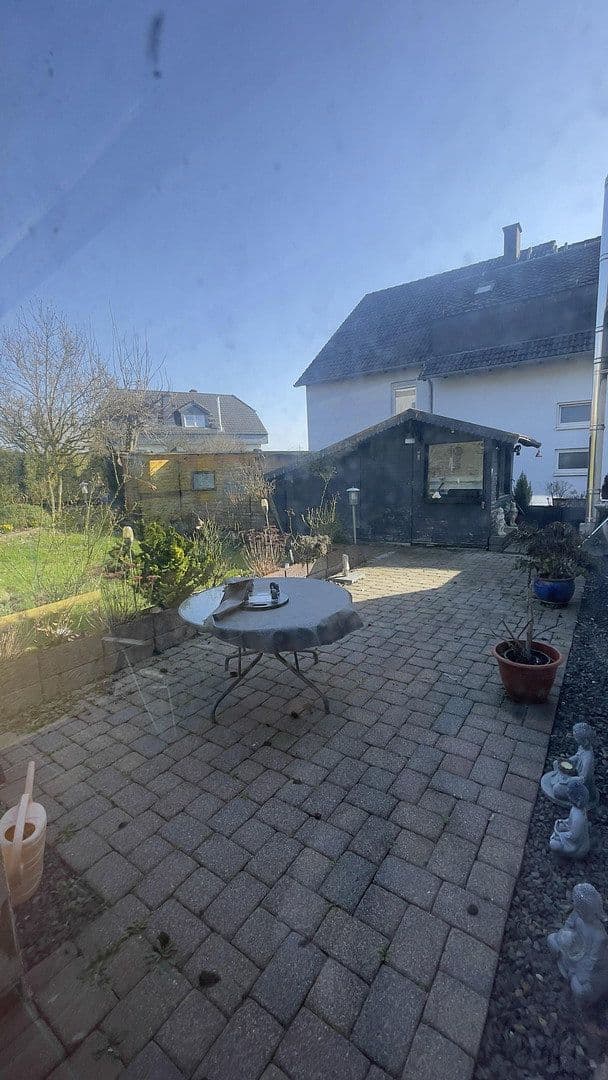 Prodej domu 225 m², pozemek 604 m², Trierweiler, Porýní-Falc Prodej domu 225 m², pozemek 604 m², Trierweiler, Porýní-Falc