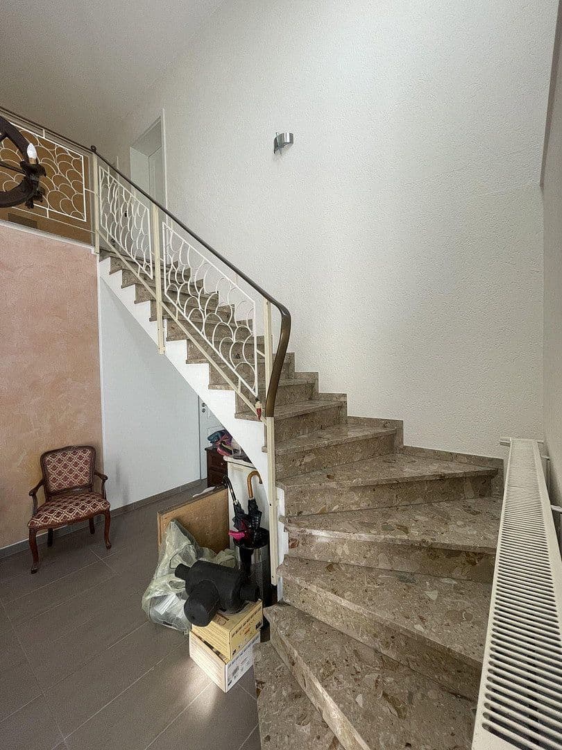 Prodej domu 225 m², pozemek 604 m², Trierweiler, Porýní-Falc Prodej domu 225 m², pozemek 604 m², Trierweiler, Porýní-Falc
