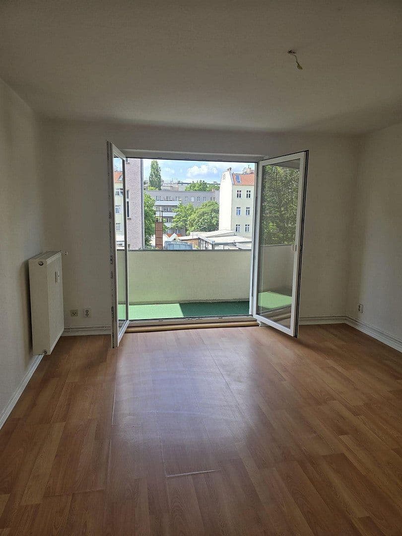 Prodej bytu 3+1 60 m², Archenholdstraße 27, Berlin, Berlín Prodej bytu 3+1 60 m², Archenholdstraße 27, Berlin, Berlín