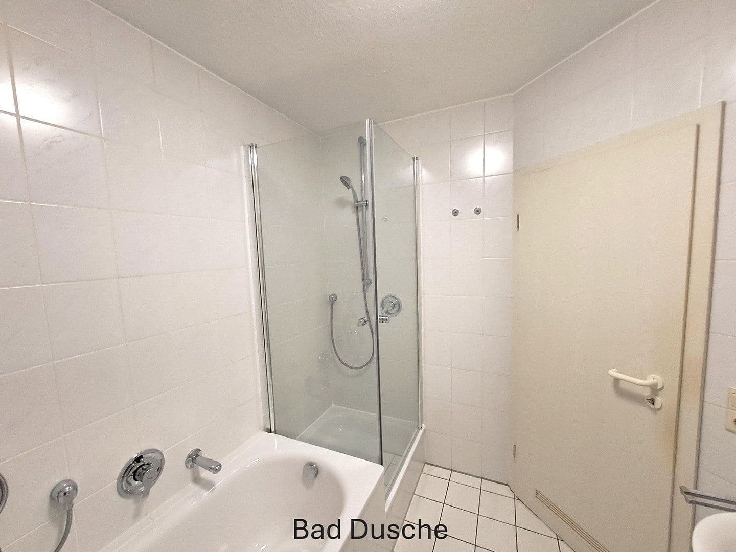 Prodej bytu 3+1 75 m², Ernt-Rein-Straße 94d, Bielefeld, Severní Porýní-Vestfálsko Prodej bytu 3+1 75 m², Ernt-Rein-Straße 94d, Bielefeld, Severní Porýní-Vestfálsko