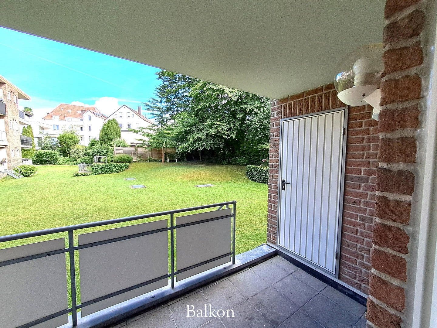 Prodej bytu 3+1 75 m², Ernt-Rein-Straße 94d, Bielefeld, Severní Porýní-Vestfálsko Prodej bytu 3+1 75 m², Ernt-Rein-Straße 94d, Bielefeld, Severní Porýní-Vestfálsko