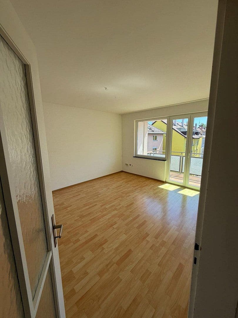 Pronájem bytu 2+kk 62 m², Kornbergstr 50, Stuttgart, Bádensko-Württembersko Pronájem bytu 2+kk 62 m², Kornbergstr 50, Stuttgart, Bádensko-Württembersko