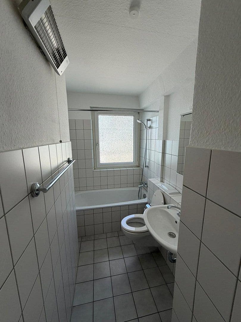 Pronájem bytu 2+kk 62 m², Kornbergstr 50, Stuttgart, Bádensko-Württembersko Pronájem bytu 2+kk 62 m², Kornbergstr 50, Stuttgart, Bádensko-Württembersko