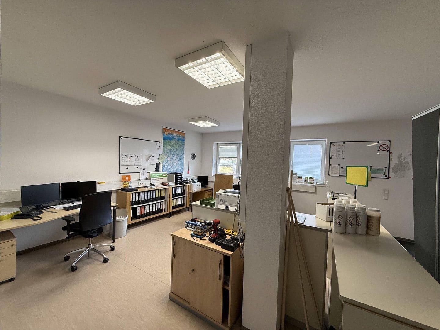 Prodej nebytového prostoru 9.227 m², Lütersheimer Straße 2, Volkmarsen, Hessen Prodej nebytového prostoru 9.227 m², Lütersheimer Straße 2, Volkmarsen, Hessen
