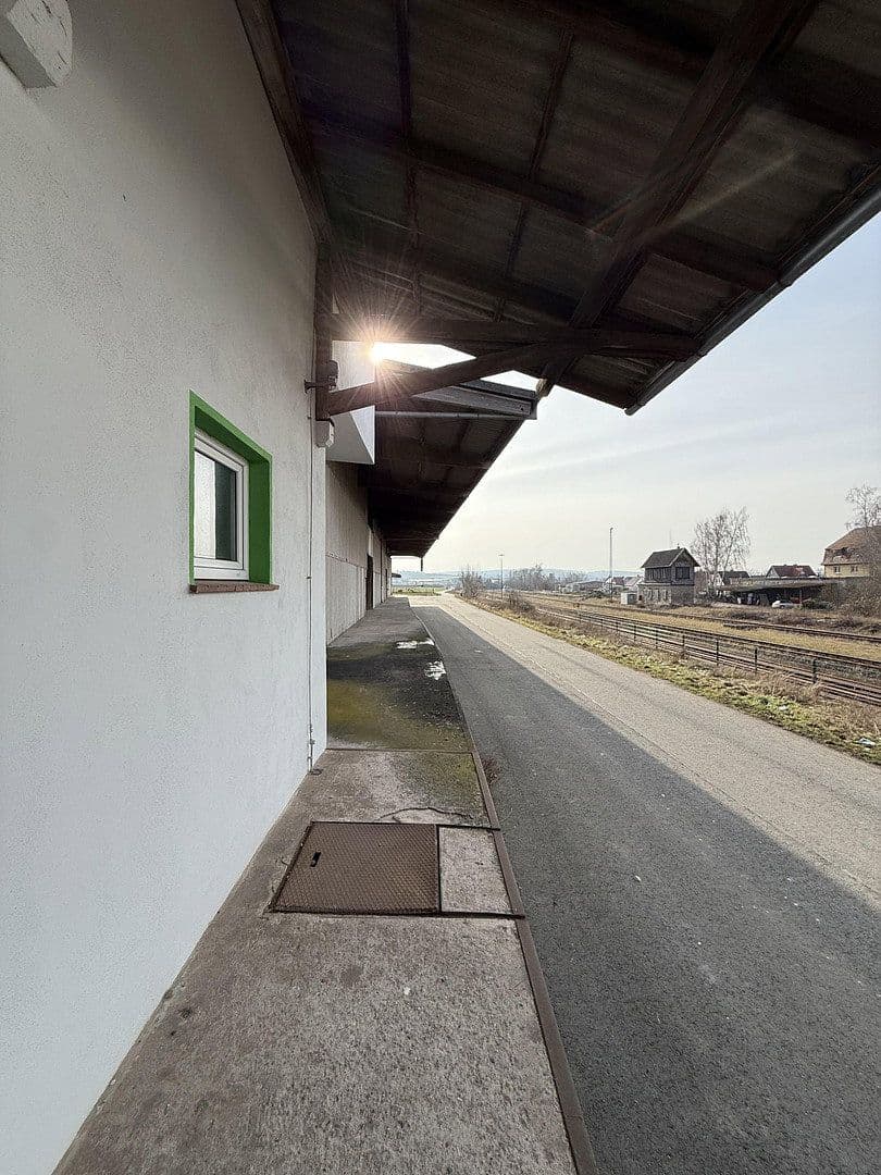 Prodej nebytového prostoru 9.227 m², Lütersheimer Straße 2, Volkmarsen, Hessen Prodej nebytového prostoru 9.227 m², Lütersheimer Straße 2, Volkmarsen, Hessen