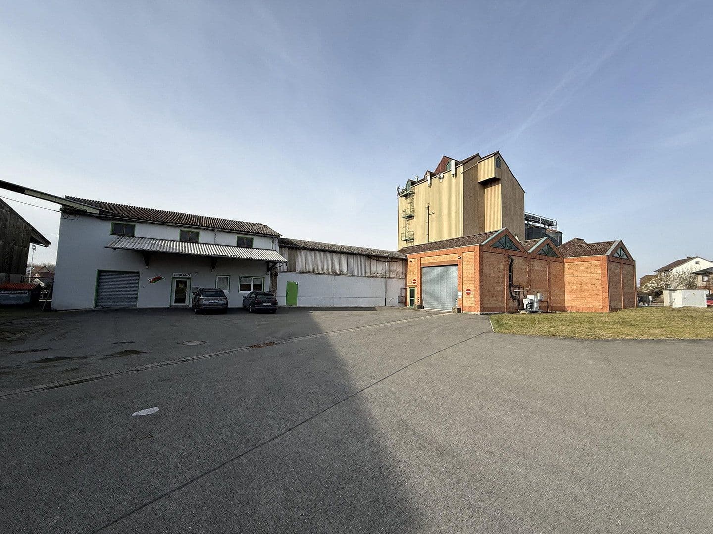 Prodej nebytového prostoru 9.227 m², Lütersheimer Straße 2, Volkmarsen, Hessen Prodej nebytového prostoru 9.227 m², Lütersheimer Straße 2, Volkmarsen, Hessen