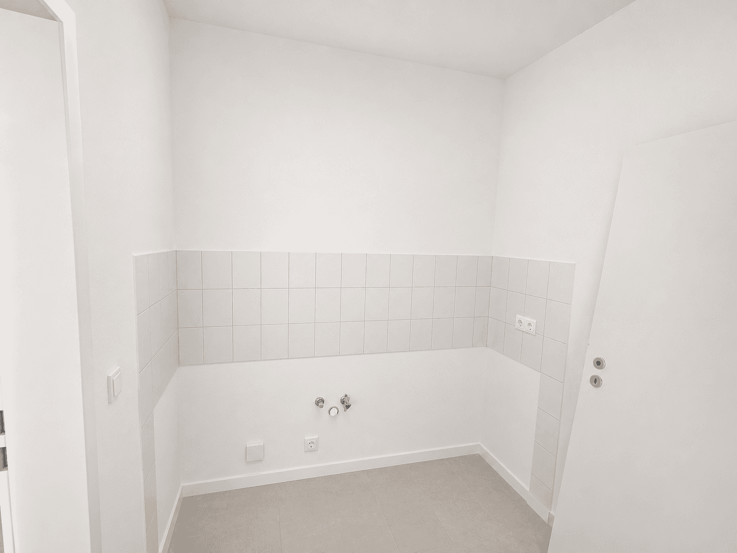 Pronájem bytu 2+1 38 m², Puschkinstraße 100, Eilenburg, Sasko Pronájem bytu 2+1 38 m², Puschkinstraße 100, Eilenburg, Sasko