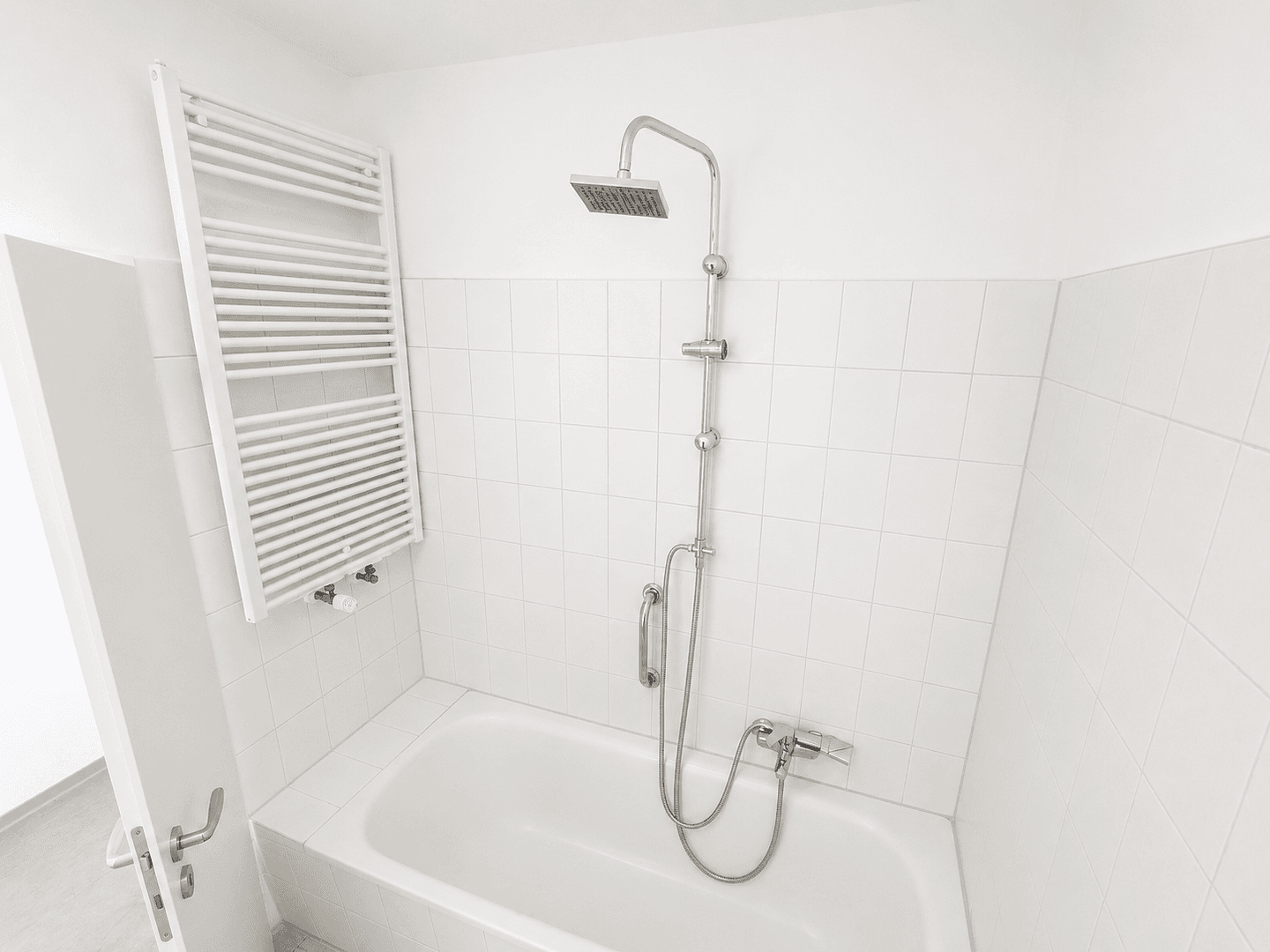 Pronájem bytu 2+1 38 m², Puschkinstraße 100, Eilenburg, Sasko Pronájem bytu 2+1 38 m², Puschkinstraße 100, Eilenburg, Sasko