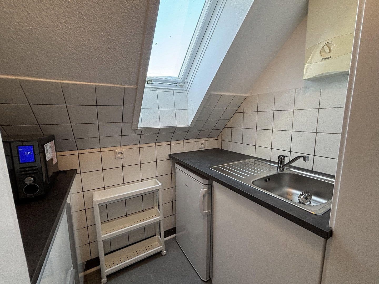 Pronájem bytu 1+1 24 m², Mühlenbroicher Weg 143, Düsseldorf, Severní Porýní-Vestfálsko Pronájem bytu 1+1 24 m², Mühlenbroicher Weg 143, Düsseldorf, Severní Porýní-Vestfálsko