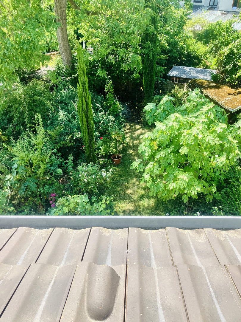 Prodej domu 164 m², pozemek 146 m², Utehof 19, Köln, Severní Porýní-Vestfálsko Prodej domu 164 m², pozemek 146 m², Utehof 19, Köln, Severní Porýní-Vestfálsko