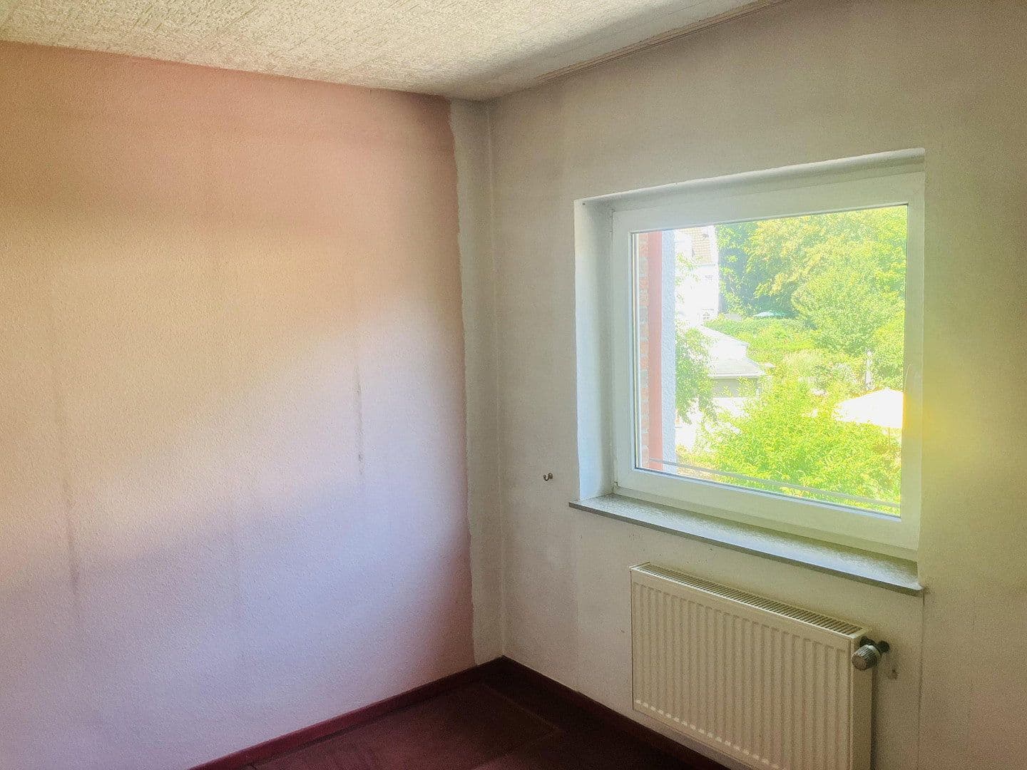 Prodej domu 164 m², pozemek 146 m², Utehof 19, Köln, Severní Porýní-Vestfálsko Prodej domu 164 m², pozemek 146 m², Utehof 19, Köln, Severní Porýní-Vestfálsko