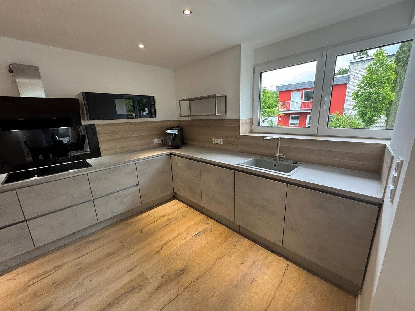 Prodej domu 280 m², pozemek 294 m², Darmstadt, Hessen Prodej domu 280 m², pozemek 294 m², Darmstadt, Hessen