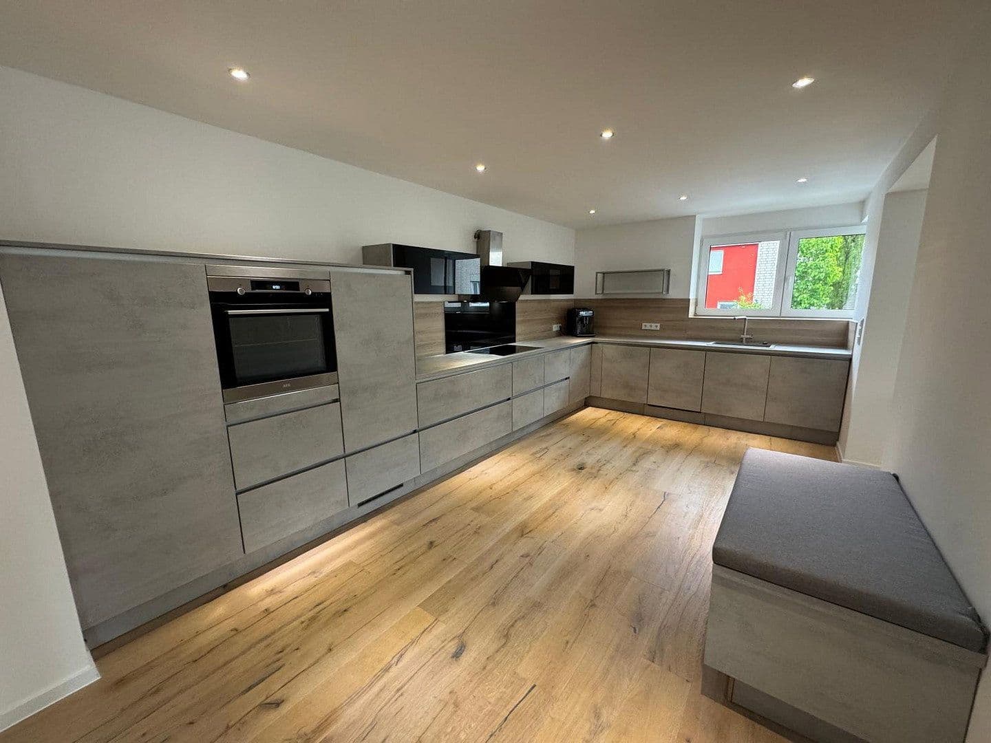 Prodej domu 280 m², pozemek 294 m², Darmstadt, Hessen Prodej domu 280 m², pozemek 294 m², Darmstadt, Hessen
