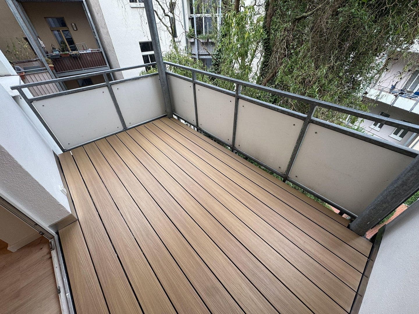 Pronájem bytu 2+1 70 m², Halle (Saale), Sasko-Anhaltsko Pronájem bytu 2+1 70 m², Halle (Saale), Sasko-Anhaltsko