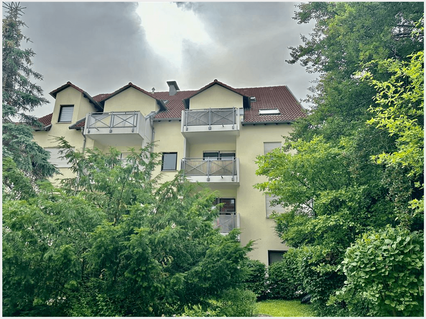 Pronájem bytu 2+kk 53 m², Brunnenstraße 31, Böblingen, Bádensko-Württembersko Pronájem bytu 2+kk 53 m², Brunnenstraße 31, Böblingen, Bádensko-Württembersko