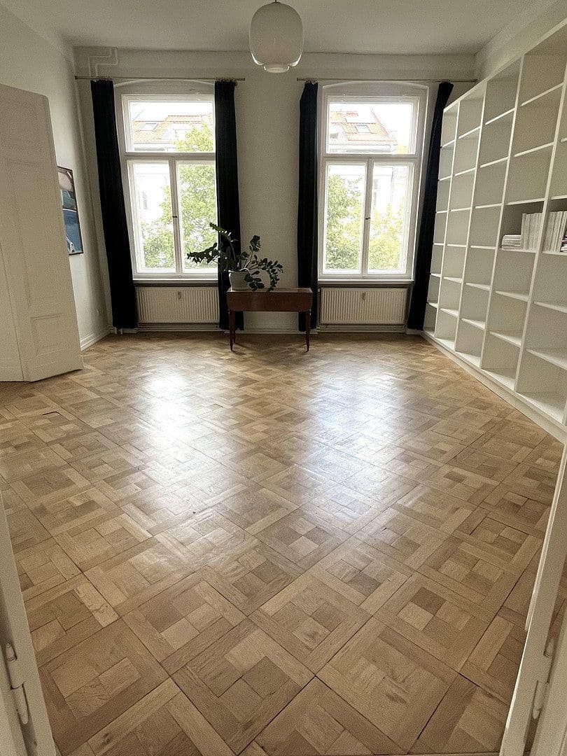 Prodej bytu 5+1 189 m², Großbeerenstr. 24, Berlin, Berlín Prodej bytu 5+1 189 m², Großbeerenstr. 24, Berlin, Berlín