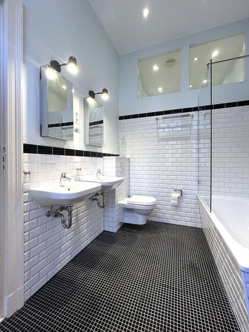 Prodej bytu 5+1 189 m², Großbeerenstr. 24, Berlin, Berlín Prodej bytu 5+1 189 m², Großbeerenstr. 24, Berlin, Berlín