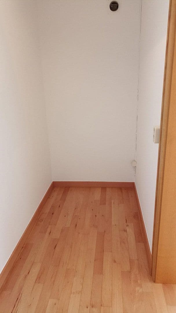 Prodej bytu 3+1 84 m², Nonnenstrasse 5d, Leipzig, Sasko Prodej bytu 3+1 84 m², Nonnenstrasse 5d, Leipzig, Sasko