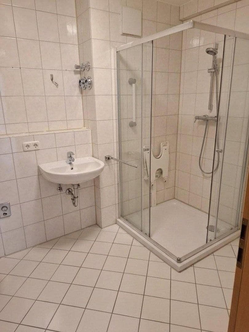 Prodej bytu 3+1 84 m², Nonnenstrasse 5d, Leipzig, Sasko Prodej bytu 3+1 84 m², Nonnenstrasse 5d, Leipzig, Sasko