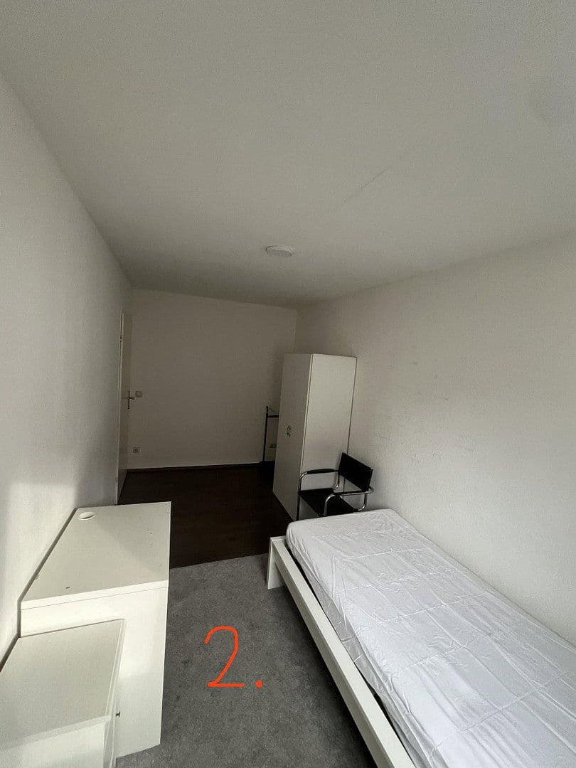 Pronájem bytu 19 m², Villingen-Schwenningen, Bádensko-Württembersko Pronájem bytu 19 m², Villingen-Schwenningen, Bádensko-Württembersko