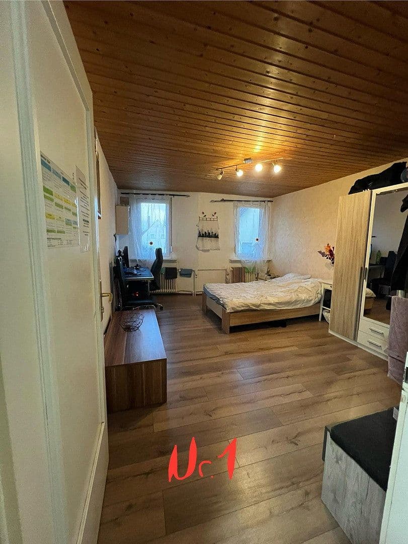 Pronájem bytu 19 m², Villingen-Schwenningen, Bádensko-Württembersko Pronájem bytu 19 m², Villingen-Schwenningen, Bádensko-Württembersko