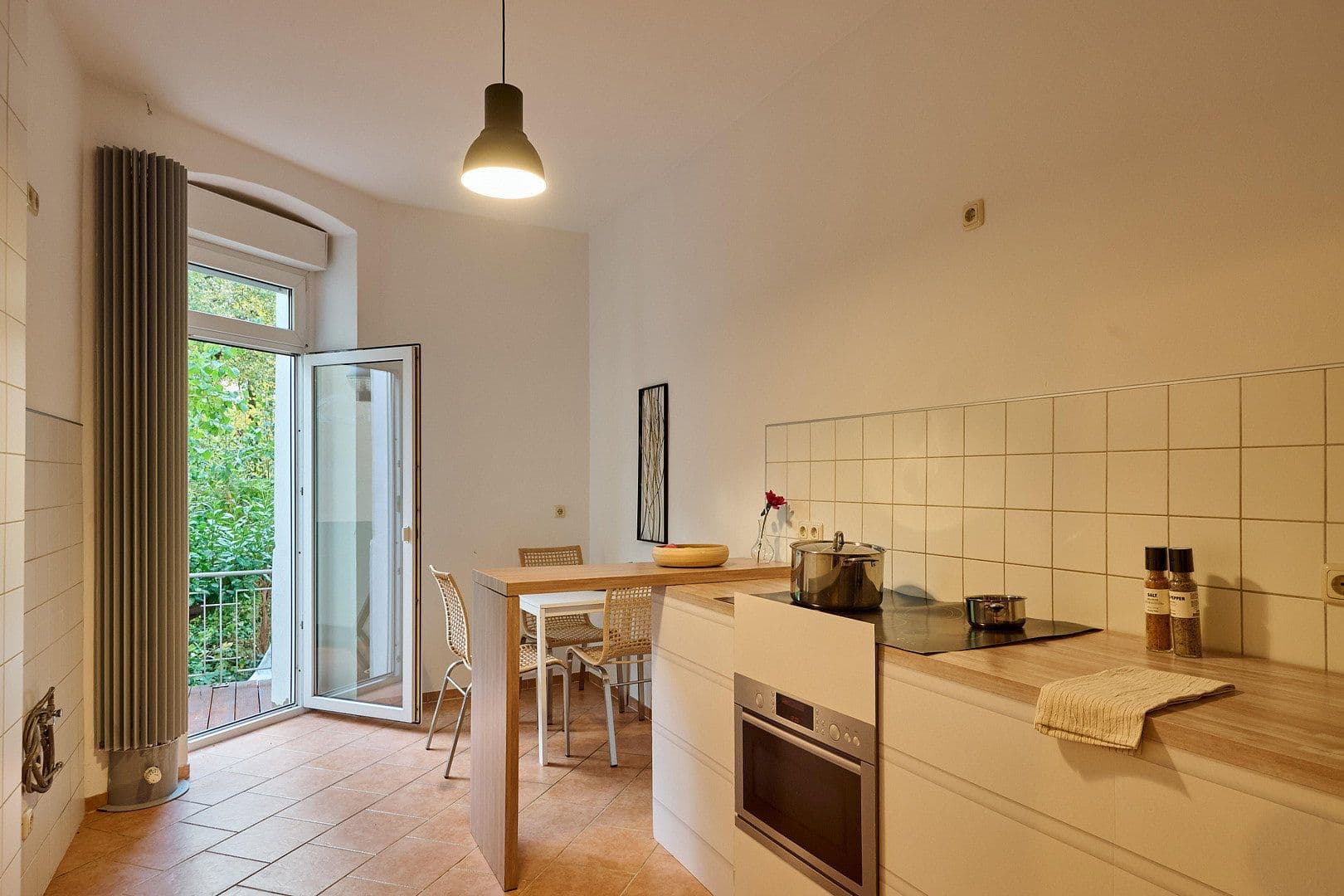 Prodej bytu 2+1 62 m², Halle/Saale, Sasko-Anhaltsko Prodej bytu 2+1 62 m², Halle/Saale, Sasko-Anhaltsko