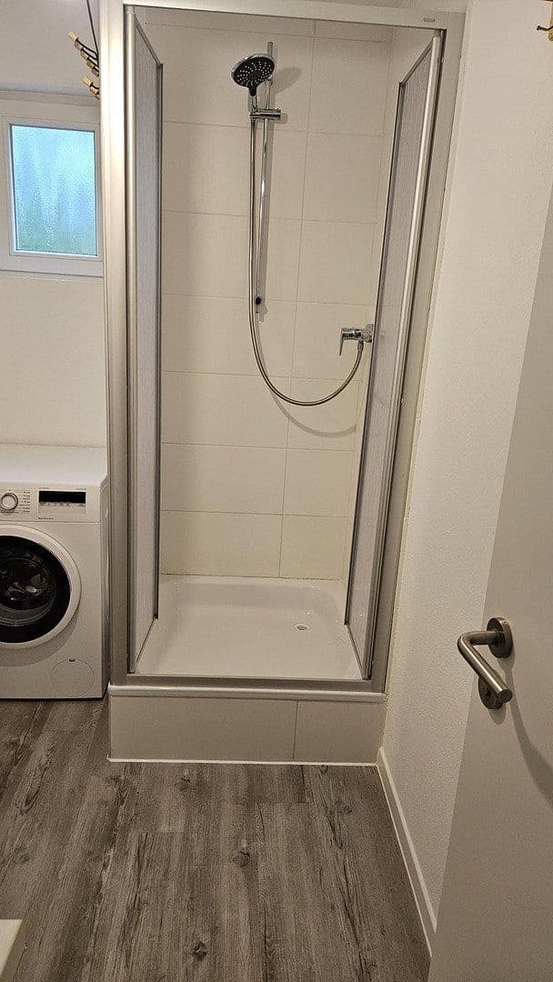 Pronájem bytu 3+1 60 m², Eutighofer Straße 22, Schwäbisch Gmünd, Bádensko-Württembersko Pronájem bytu 3+1 60 m², Eutighofer Straße 22, Schwäbisch Gmünd, Bádensko-Württembersko