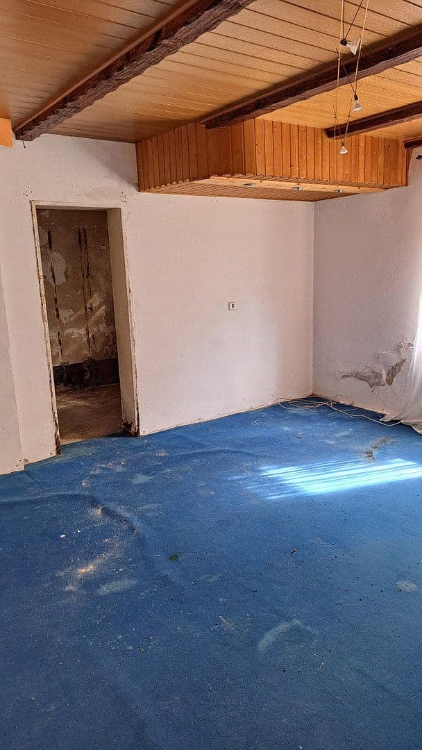 Prodej domu 120 m², pozemek 750 m², Siebenbachstrasse 19, Strotzbüsch, Porýní-Falc Prodej domu 120 m², pozemek 750 m², Siebenbachstrasse 19, Strotzbüsch, Porýní-Falc