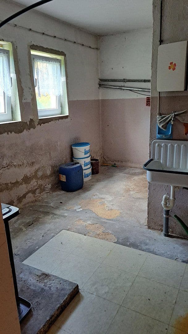 Prodej domu 120 m², pozemek 750 m², Siebenbachstrasse 19, Strotzbüsch, Porýní-Falc Prodej domu 120 m², pozemek 750 m², Siebenbachstrasse 19, Strotzbüsch, Porýní-Falc
